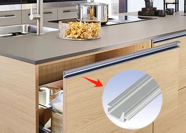 Tilpassede håndtak i hjemmebransjen: eksterne, innfelte og håndløse alternativer